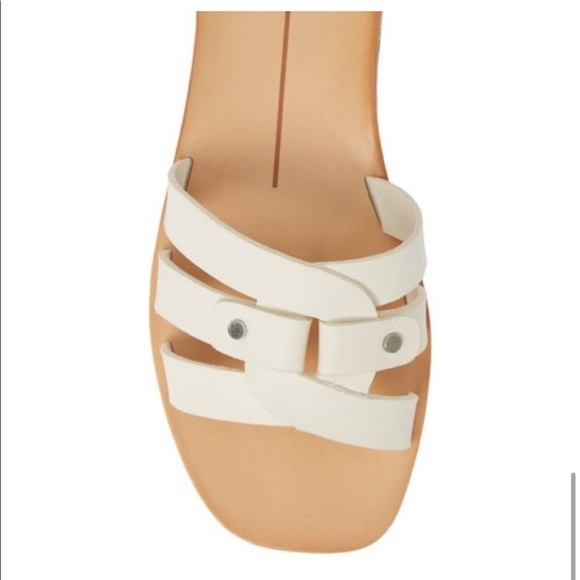 Dolce Vita Cait Slides - Picture 3 of 12